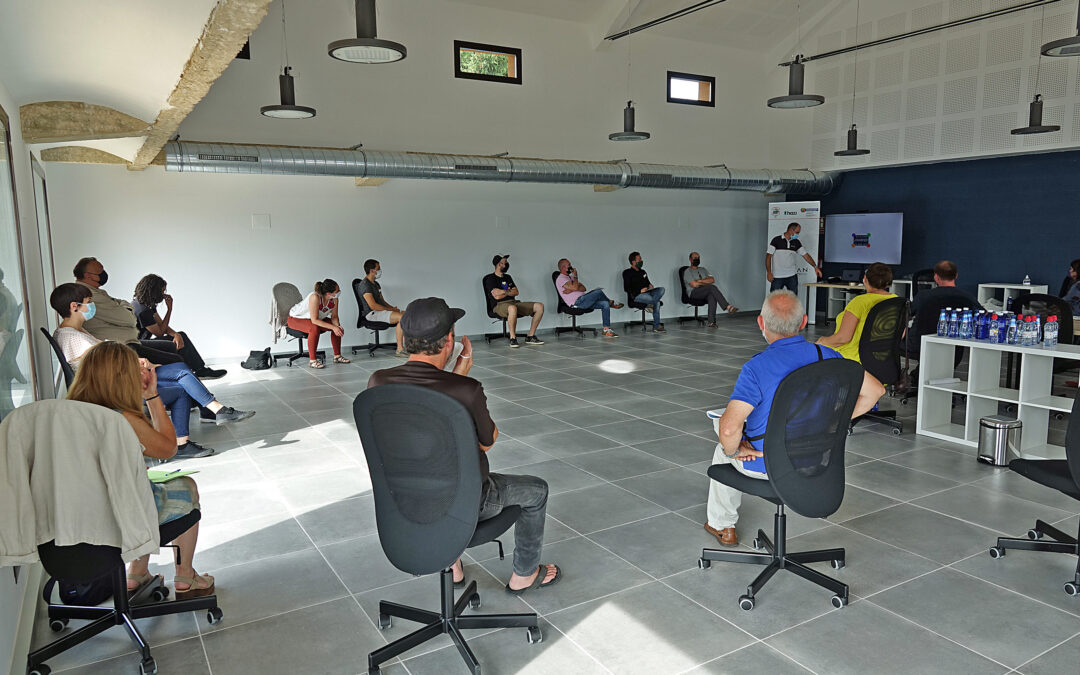 Una decena de personas emprendedoras de Mendialdea inicia el camino dentro de la red Lehiamendi