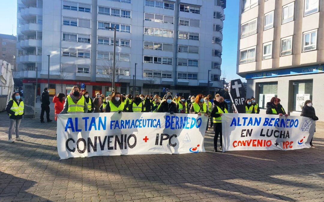 «Altan prefiere pagar multas y no entregar medicamentos a Osakidetza a solucionar el conflicto laboral», critica el comité de empresa